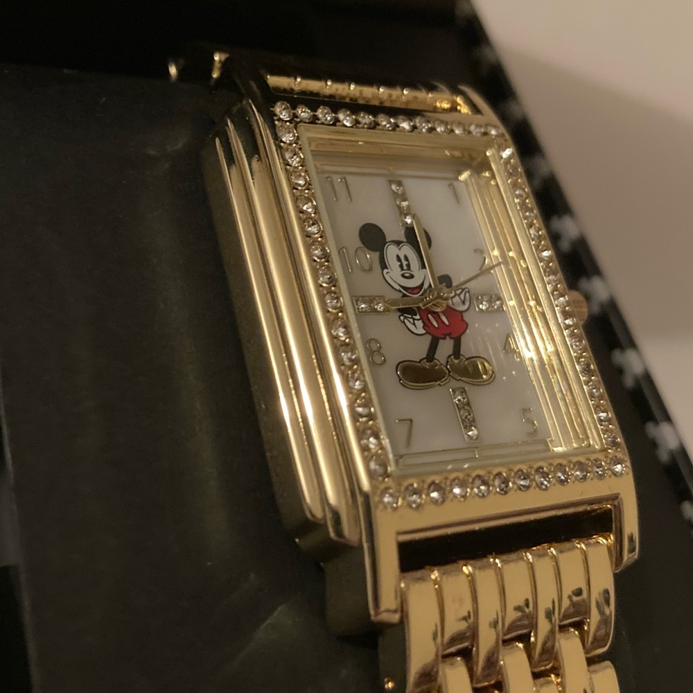 Disney Gold Tone Rectangular Mickey Mouse Watch NIB - Picture 4 of 5